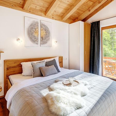 Landhaus Trinis - Kleine Kaffee Tee Theke Mit Kuehlschrank - Parkplatz Rotta Dış mekan fotoğraf