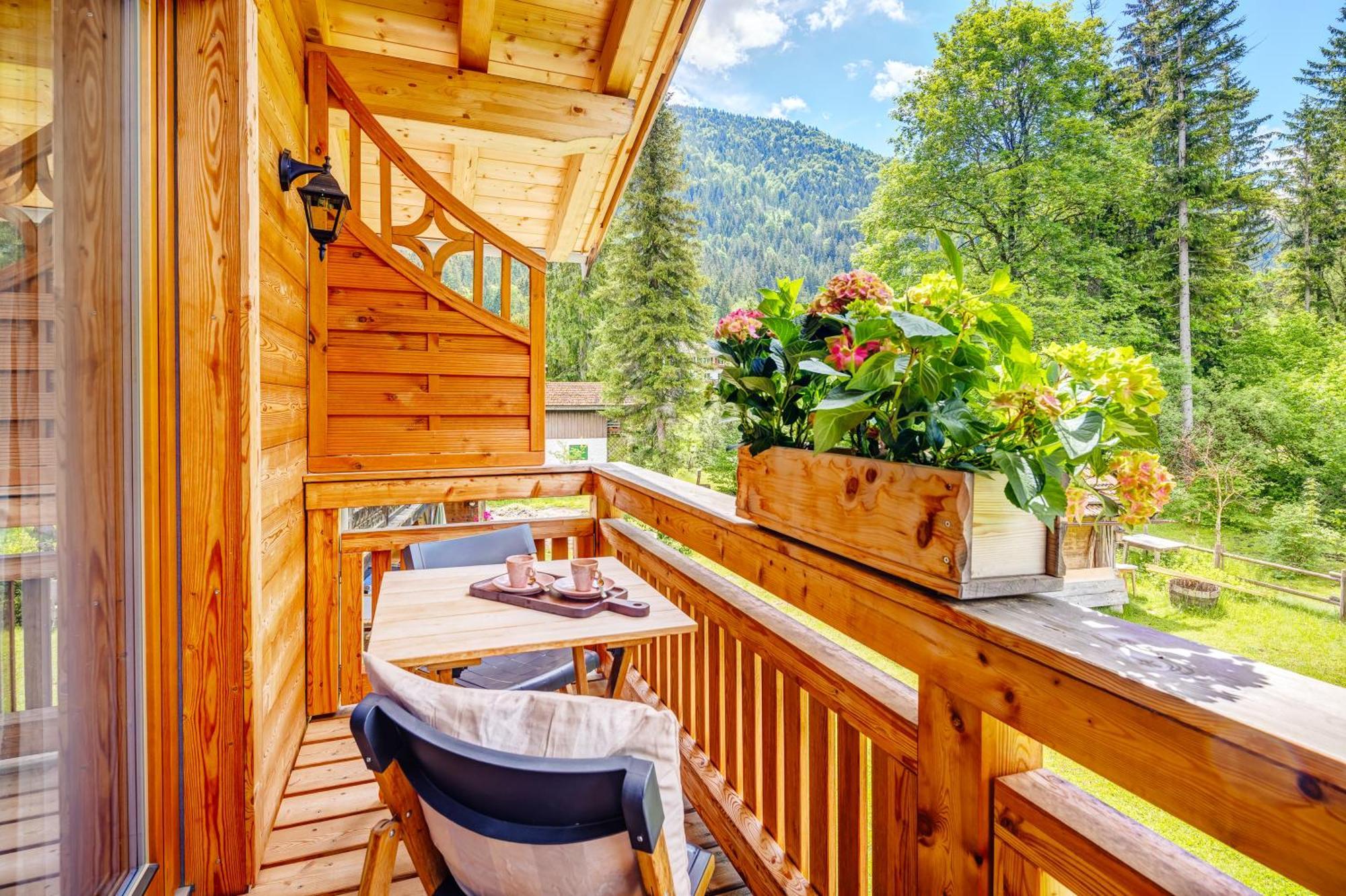 Landhaus Trinis - Kleine Kaffee Tee Theke Mit Kuehlschrank - Parkplatz Rotta Dış mekan fotoğraf