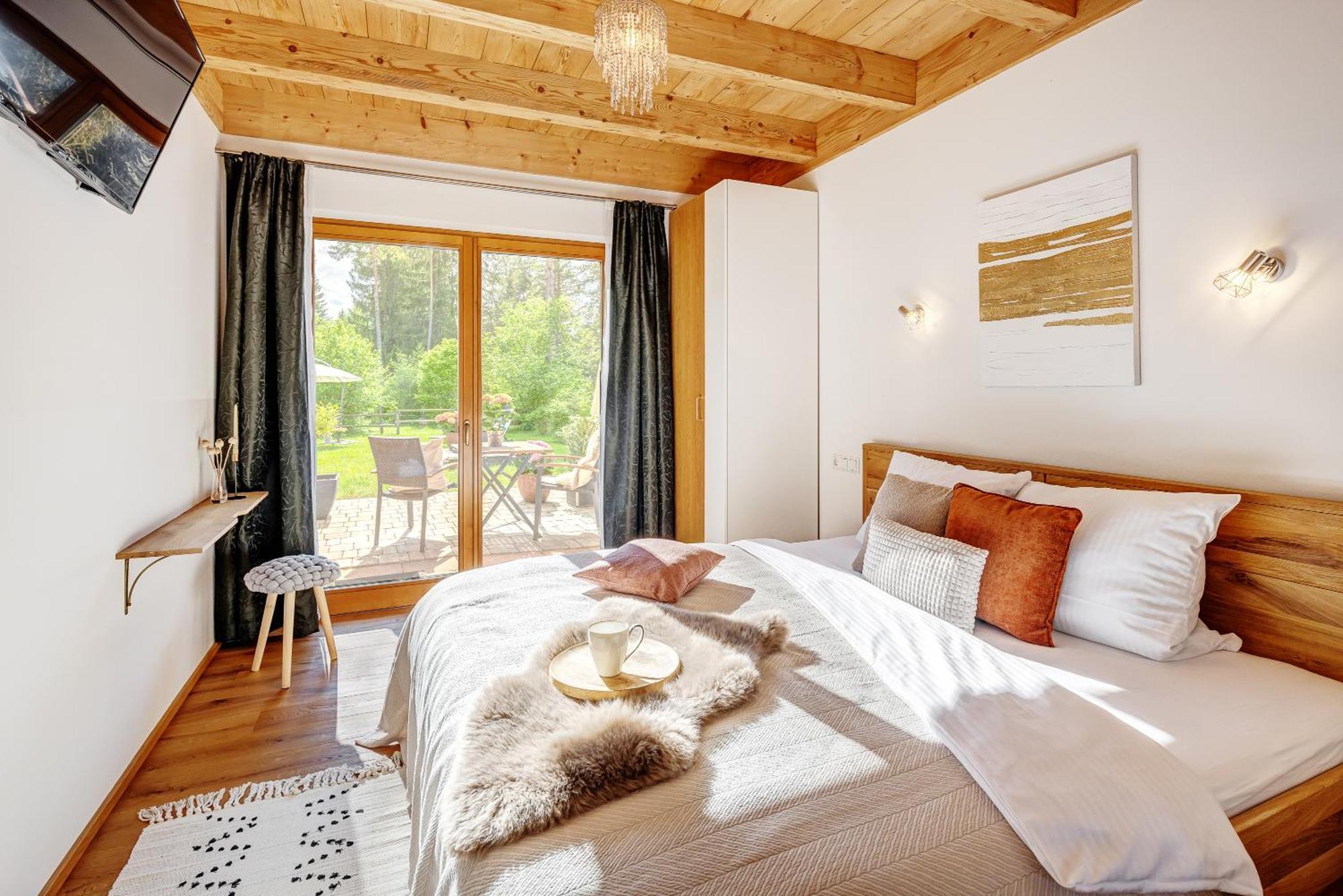 Landhaus Trinis - Kleine Kaffee Tee Theke Mit Kuehlschrank - Parkplatz Rotta Dış mekan fotoğraf
